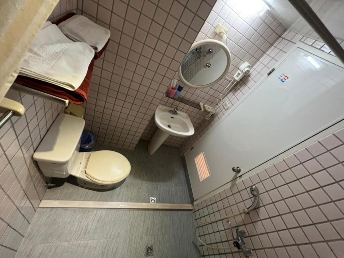 Boston Hotel Чиай Сити Екстериор снимка