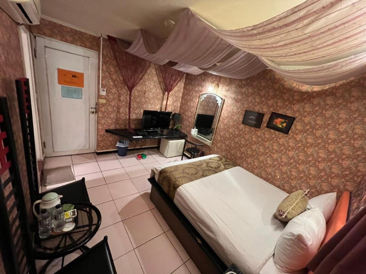 Boston Hotel Чиай Сити Екстериор снимка