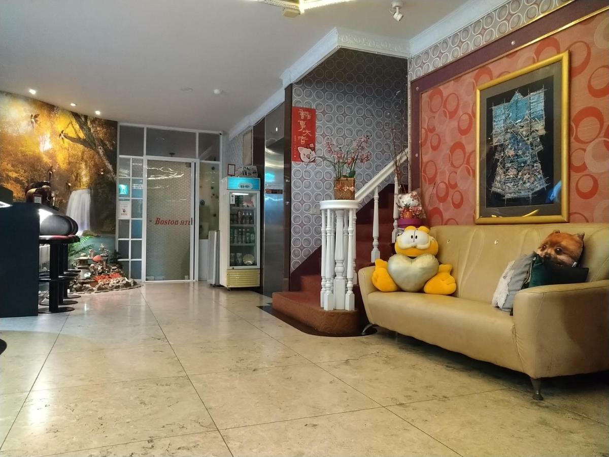 Boston Hotel Чиай Сити Екстериор снимка